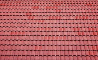 How to choose the right colour for your roof.jpg